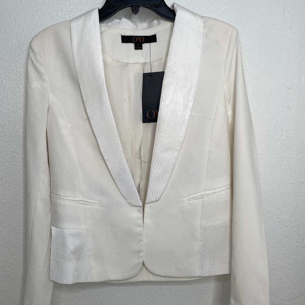 Woman's Blazer - "Ovi" in Off White - Size M